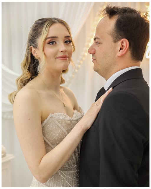 Düğün çiftinin yakın portresi